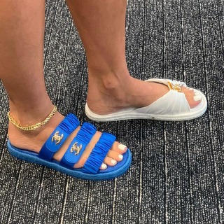 Julieanna Marie Goddard feet photo thumbnail