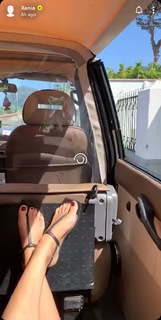 Xenia Tchoumitcheva feet photo thumbnail