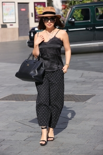 Myleene Klass feet photo thumbnail