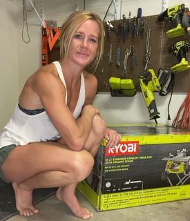 Holly Holm feet photo thumbnail
