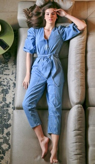 Camila Queiroz feet photo thumbnail