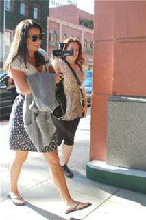 Lea Michele feet photo thumbnail