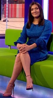 Kym Marsh feet photo thumbnail