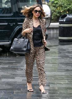Myleene Klass feet photo thumbnail