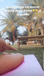 Jade Picon feet photo thumbnail