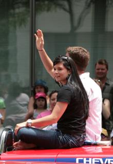 Danica Patrick feet photo thumbnail