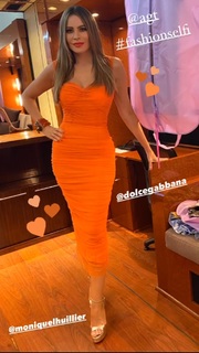 Sofía Vergara feet photo thumbnail