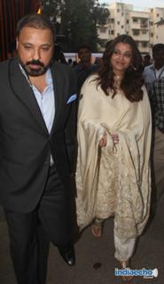 Aishwarya Rai Bachchan feet photo thumbnail