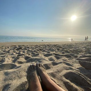 Julieanna Marie Goddard feet photo thumbnail