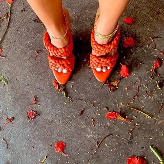 Julieanna Marie Goddard feet photo thumbnail
