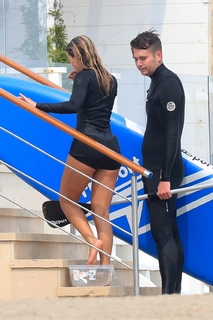 Sofia Richie feet photo thumbnail