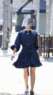 Emmy Rossum feet photo thumbnail