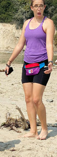 Rachel Ballinger feet photo thumbnail