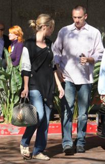 Heidi Klum feet photo thumbnail
