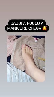 Jaqueline Mello feet photo thumbnail