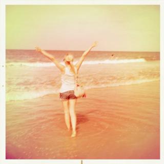 Nova Meierhenrich feet photo thumbnail