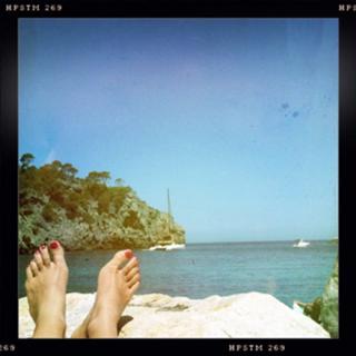Nova Meierhenrich feet photo thumbnail