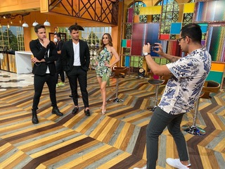 Cynthia Rodríguez feet photo thumbnail