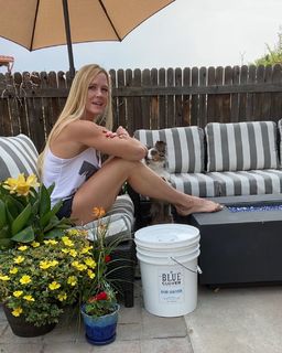 Holly Holm feet photo thumbnail