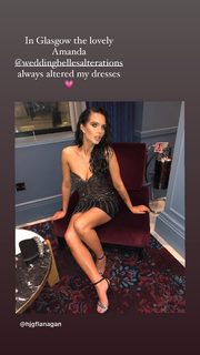 Helen Flanagan feet photo thumbnail