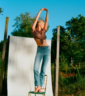 Karlie Kloss feet photo thumbnail