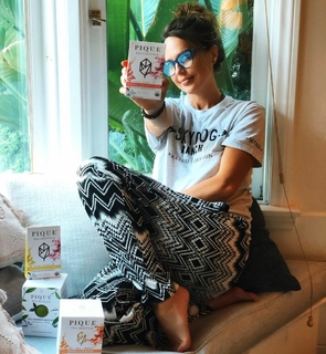 Arielle Kebbel feet photo thumbnail