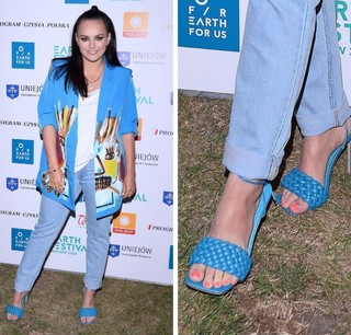 Ewa Farna feet photo thumbnail