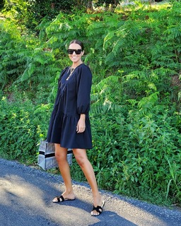 Paula Echevarría feet photo thumbnail
