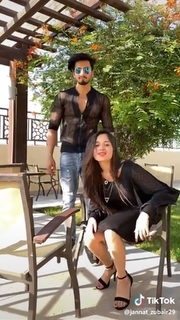 Jannat Zubair Rahmani feet photo thumbnail