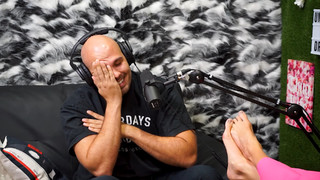 Gabbie Hanna feet photo thumbnail