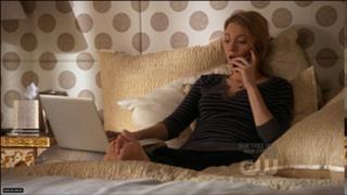Blake Lively feet photo thumbnail