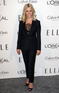 Reese Witherspoon feet photo thumbnail