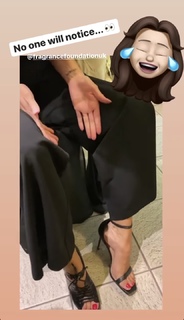 Andrea McLean feet photo thumbnail