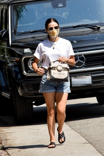Lucy Hale feet photo thumbnail