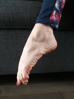 Sloan feet photo thumbnail