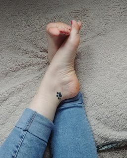 Sloan feet photo thumbnail