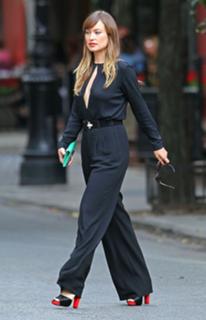 Olivia Wilde feet photo thumbnail
