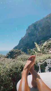 Belén Rodríguez feet photo thumbnail