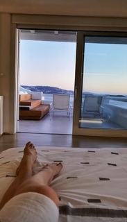 Karolina Pisarek feet photo thumbnail
