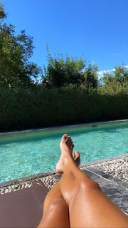 Federica Fontana feet photo thumbnail