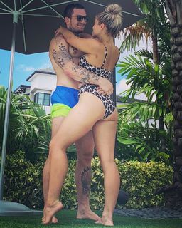 Paige VanZant feet photo thumbnail
