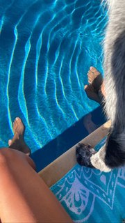 Adriene Mishler feet photo thumbnail