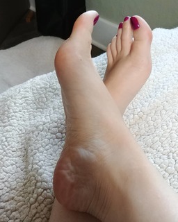 Sloan feet photo thumbnail