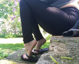 Sloan feet photo thumbnail