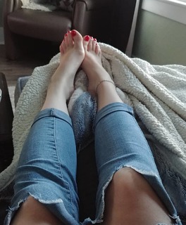 Sloan feet photo thumbnail