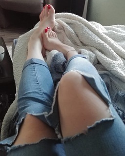 Sloan feet photo thumbnail