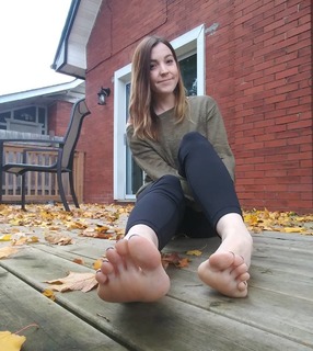 Sloan feet photo thumbnail