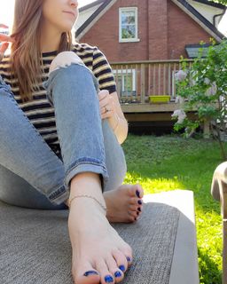Sloan feet photo thumbnail