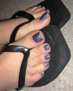 Jenelle Jcakess feet photo thumbnail