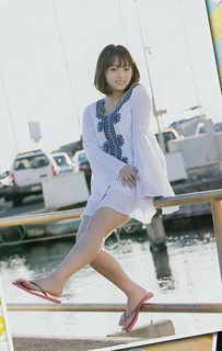 Ai Shinozaki feet photo thumbnail